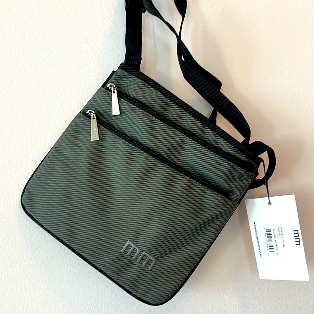 NWT Maggie Mather cross body purse. Pewter.